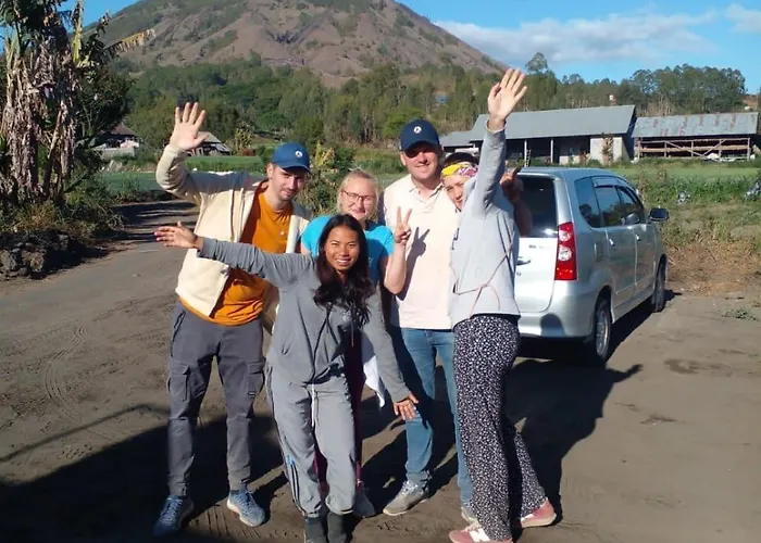 ベッド・アンド・ブレックファスト Batur Basecamp